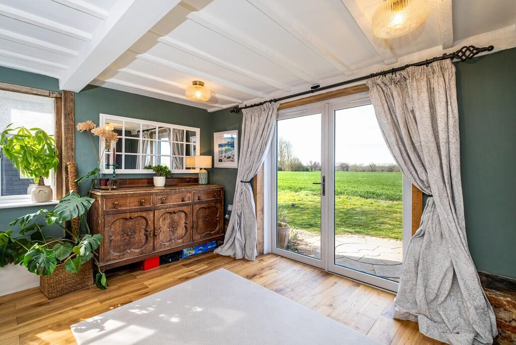 1440px-Halfboys-2...