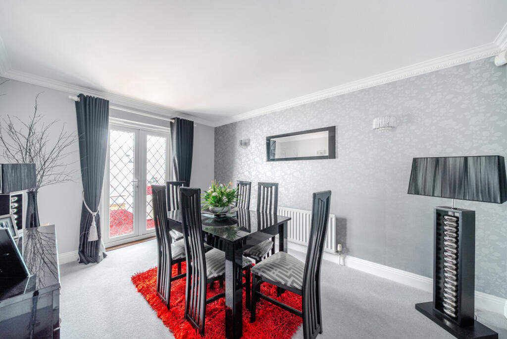 1340840-9-689de78...