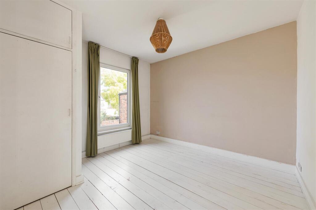 Murchison Road, E10