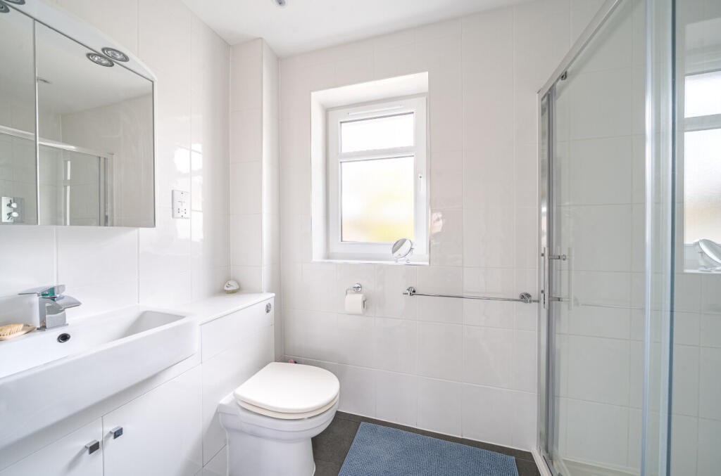 1374016-14-6901ee...