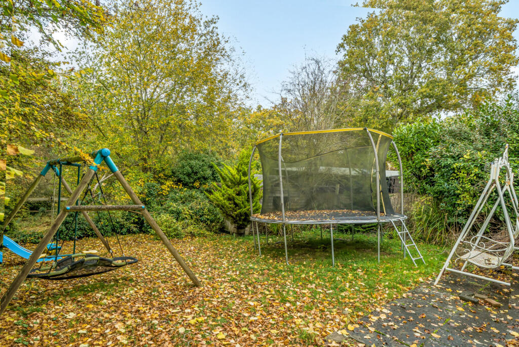 1371229-5-6908b9d...