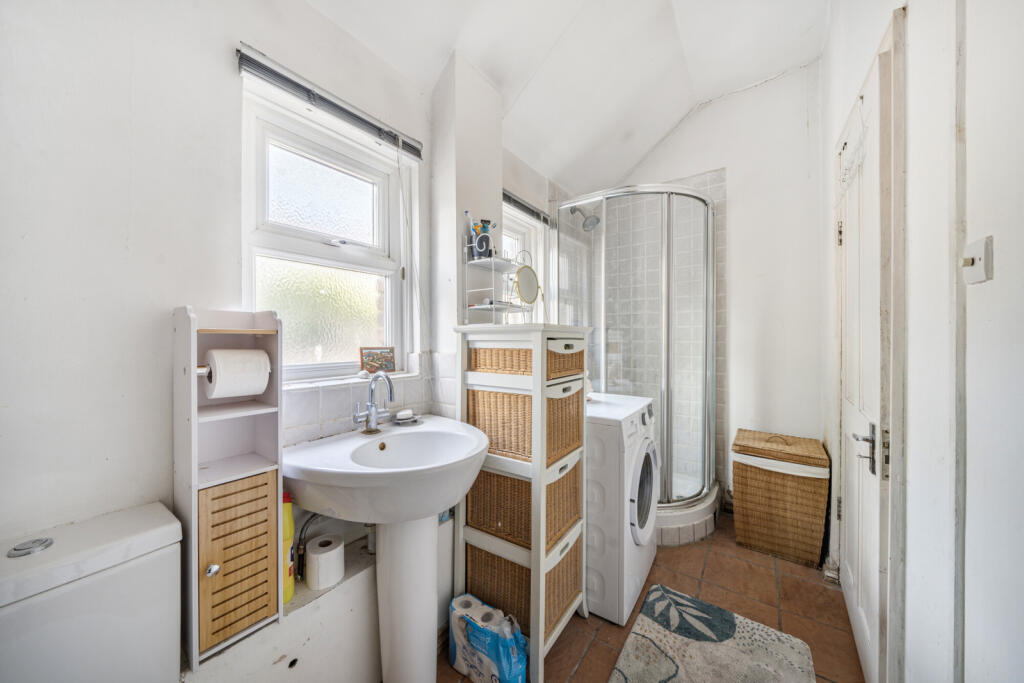 1327809-14-687a24...