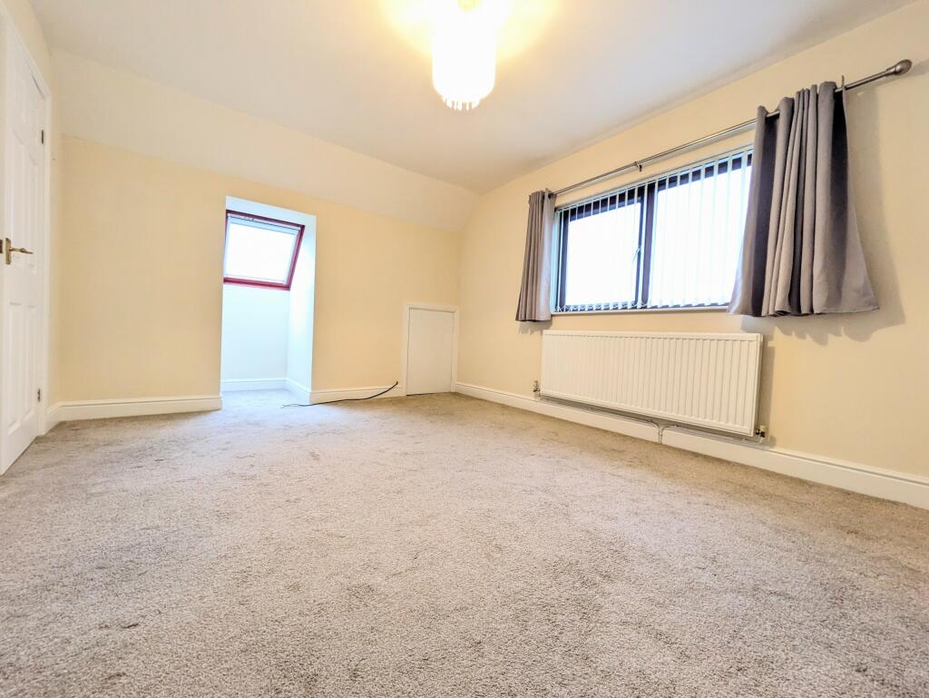 PXL_20241220_103424972.MP~2