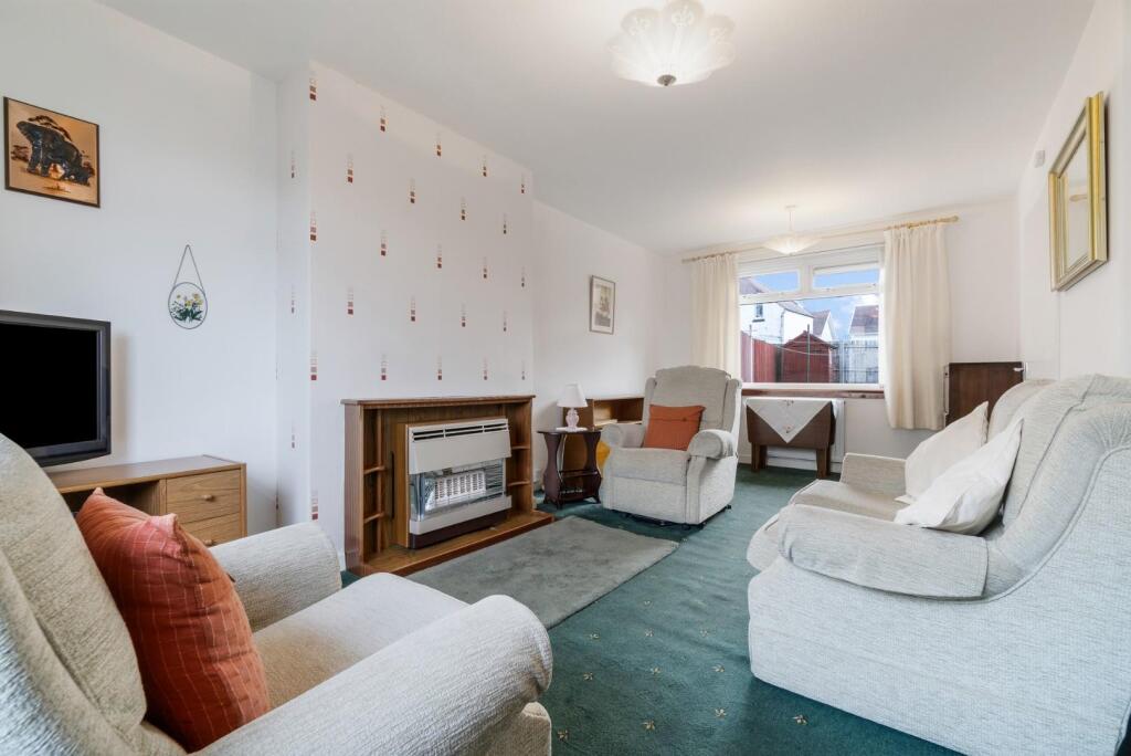 4_glenacre dr 03.jpg