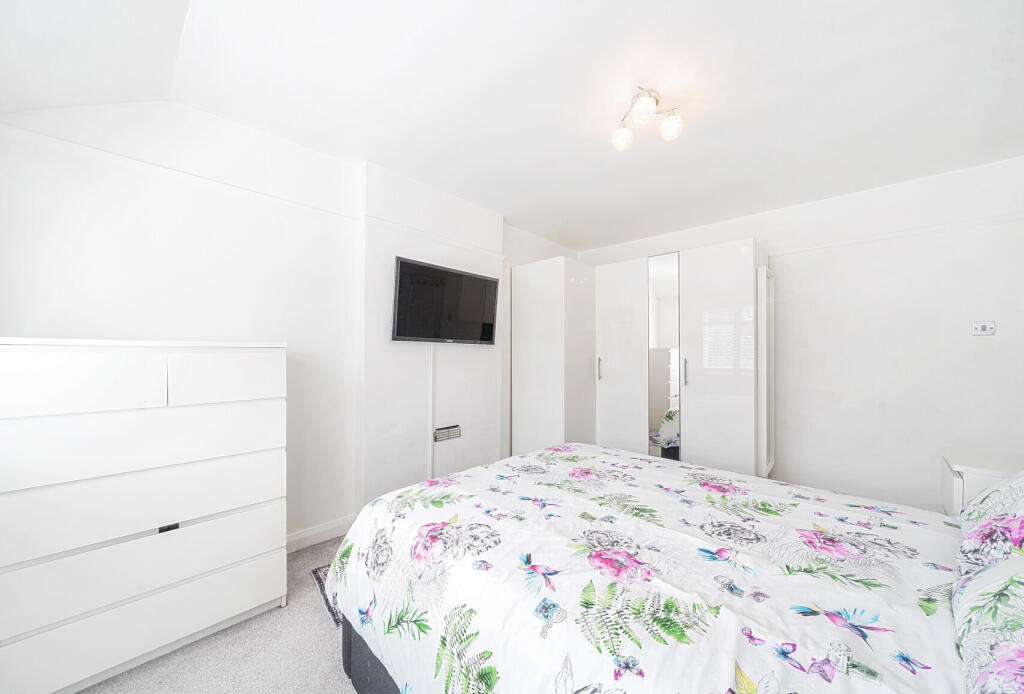 1349879-7-68c0072...