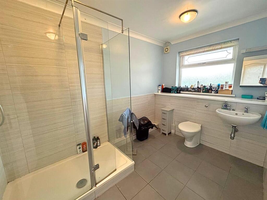 En-suite Shower Room