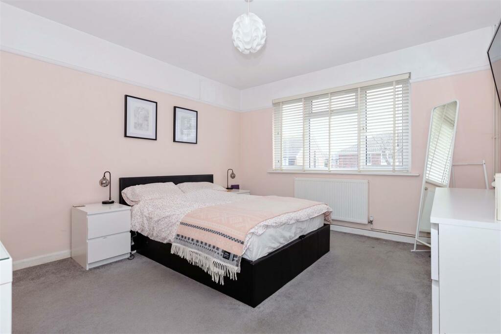 29 Southview Gardens_6.jpg
