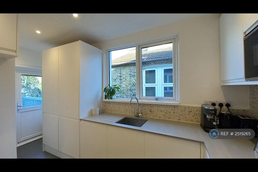 Kitchen - 1st Floor (View 3)
