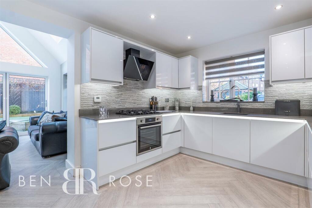 Kitchen/DiningRoom