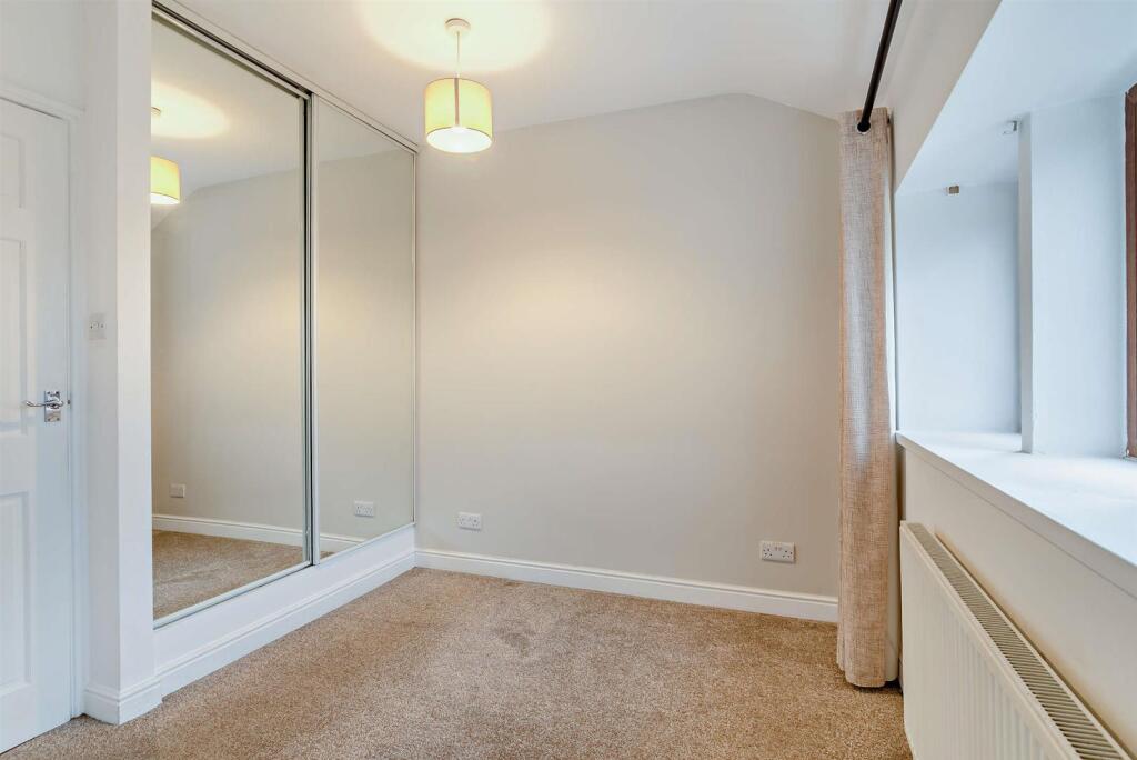 8637787-interior08-800.jpg