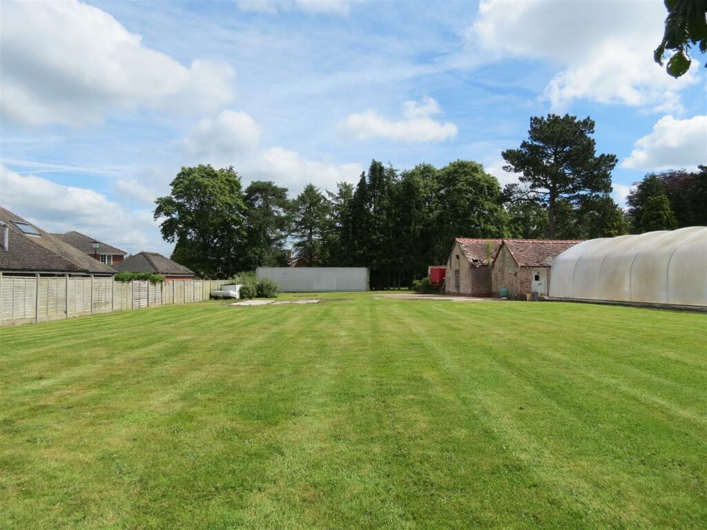 Plots 1 and 2 Coed Hill - Main 2.JPG