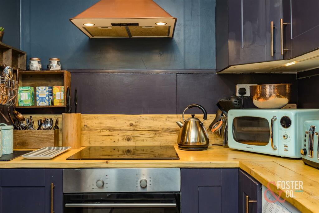 St Aubyns 22, Flat 2-7.JPG