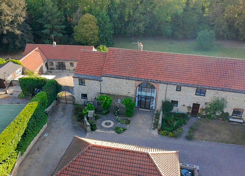 DRONE 1