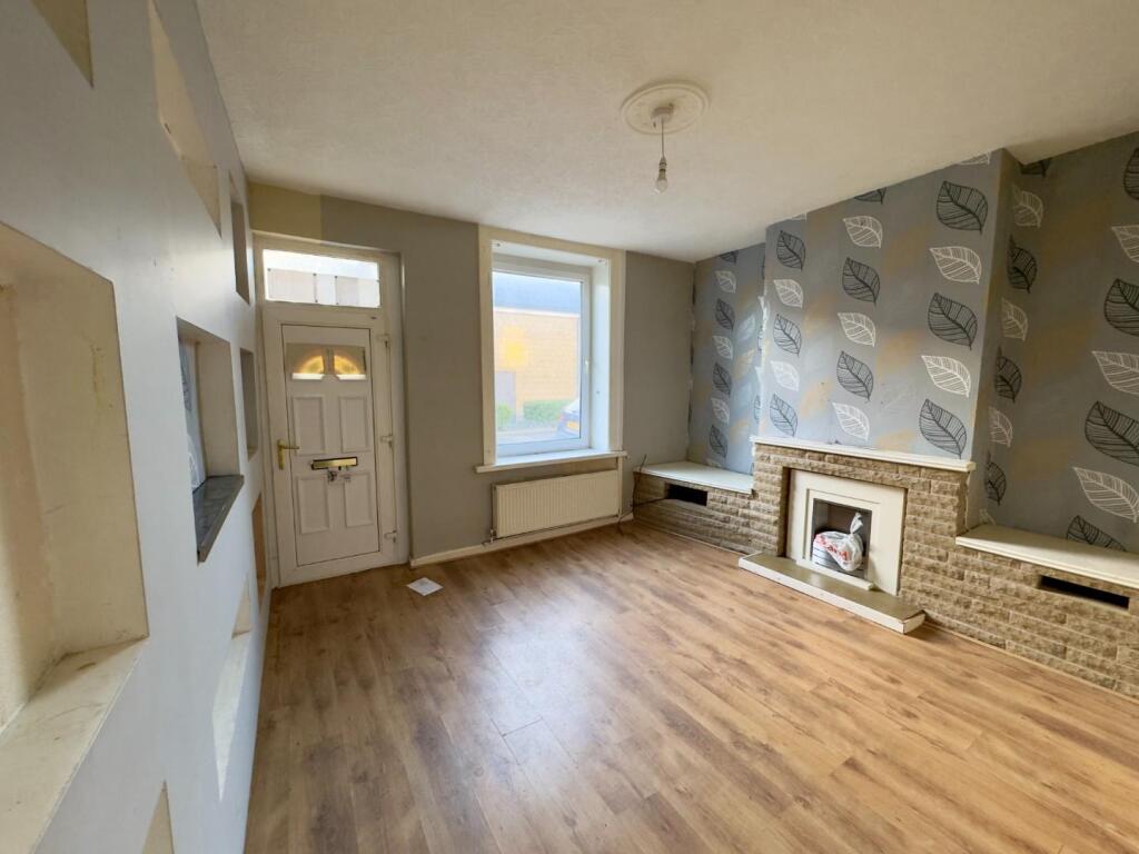 Reception Room 2 Photo, Fraser Street, Burnley, Mo