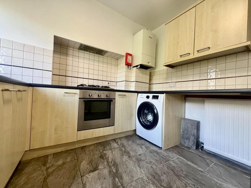 8ab4e986-699e-48d...