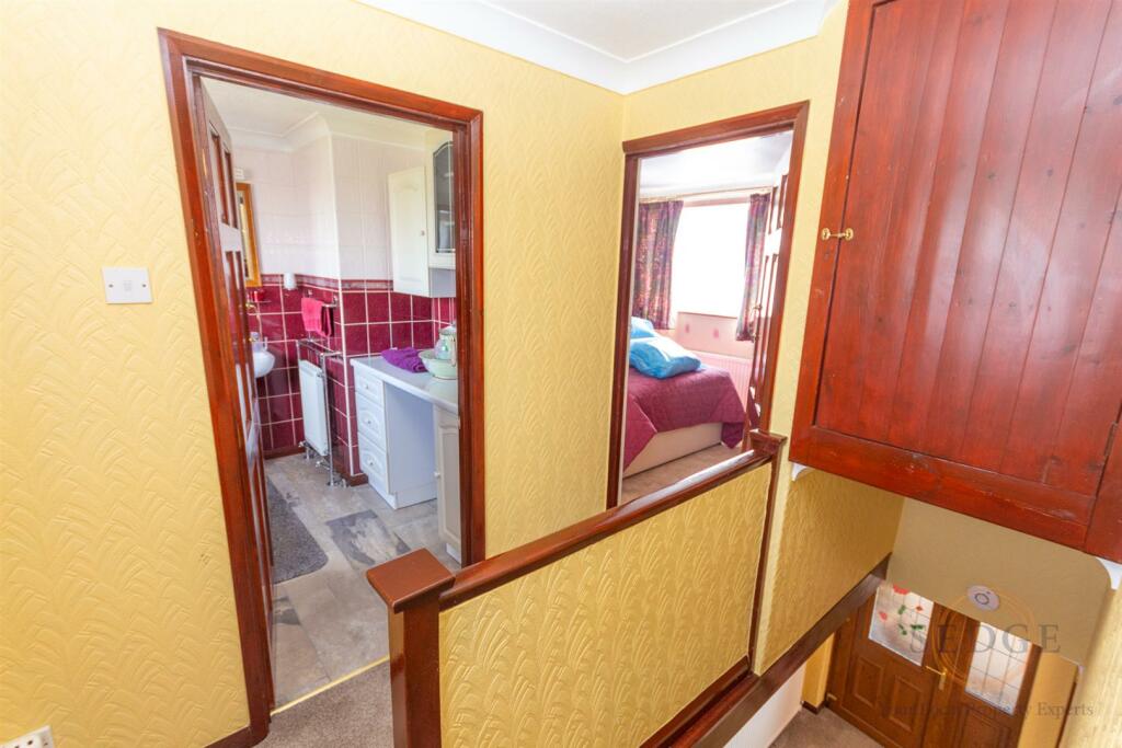 54 pilgrims way -04.jpg