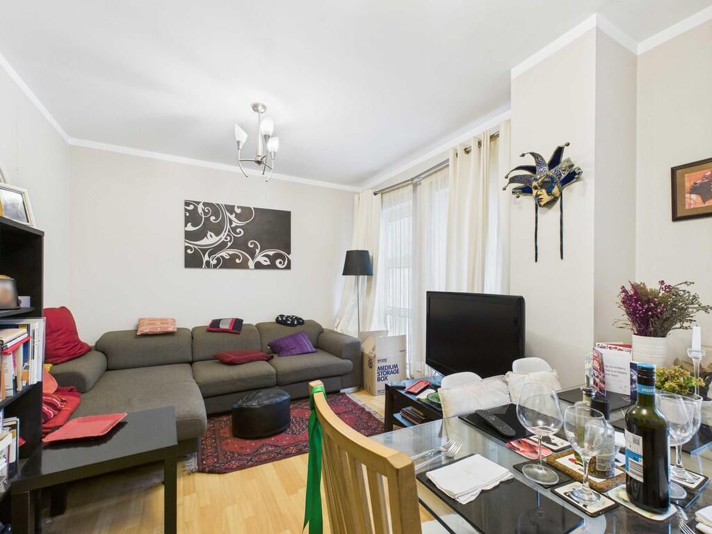 CAM03741G0-PR0104...