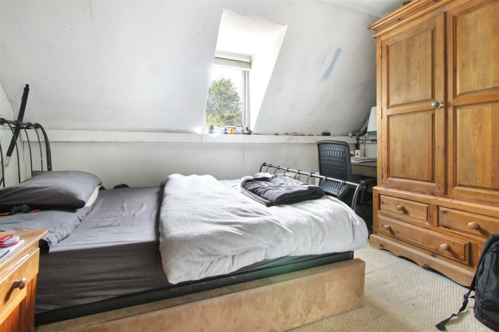bed 1.png