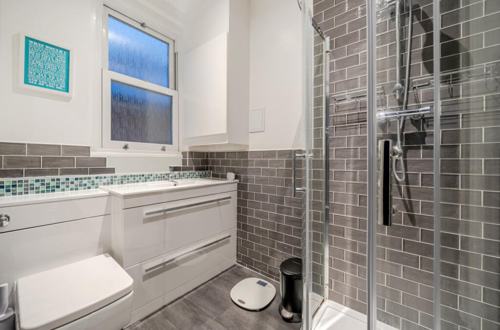 1380141-26-691371...