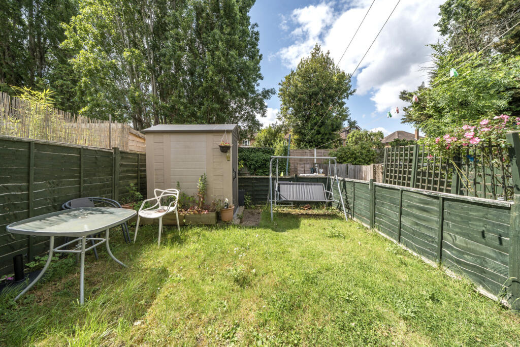 1301478-4-683d7e6...