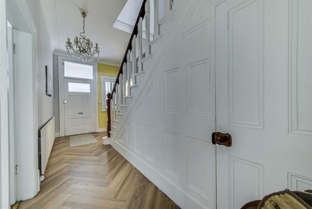 DSC_2543-DSC_2547.jpg