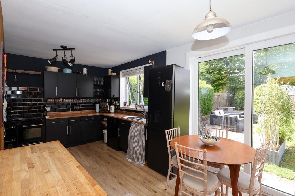 Kitchen / Diner