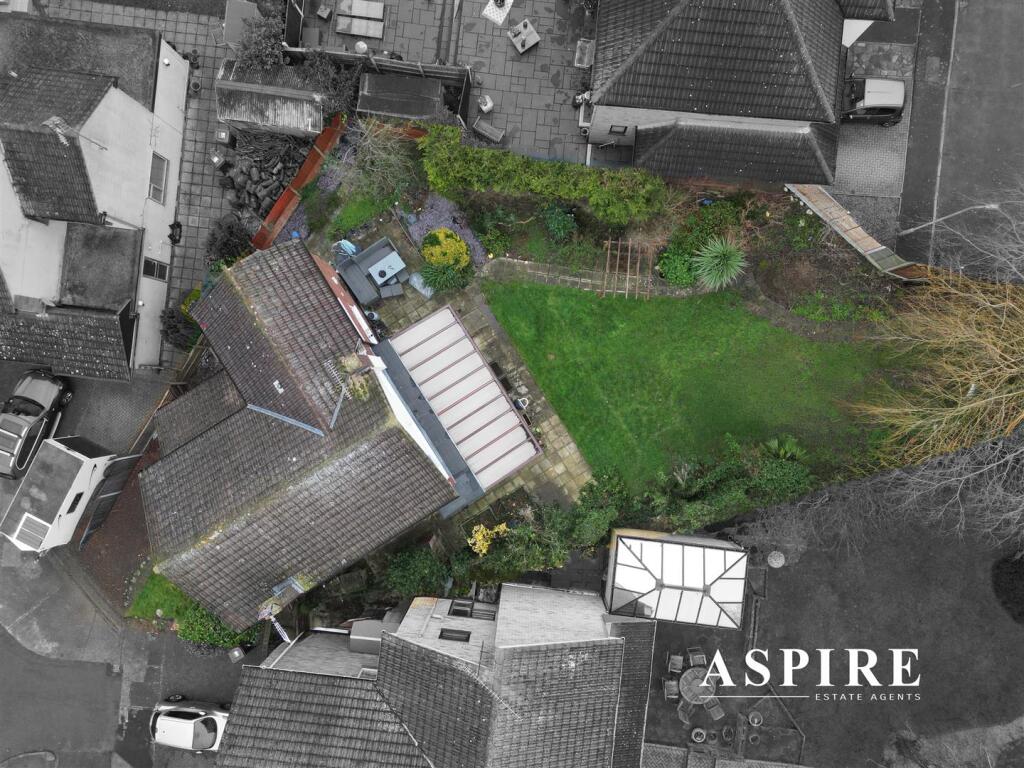 Aspire Estate Agents100.jpg