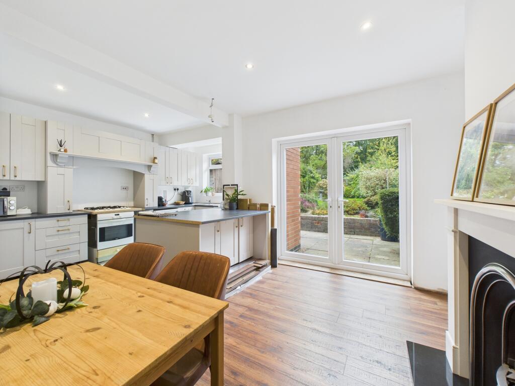 Dining Kitchen
