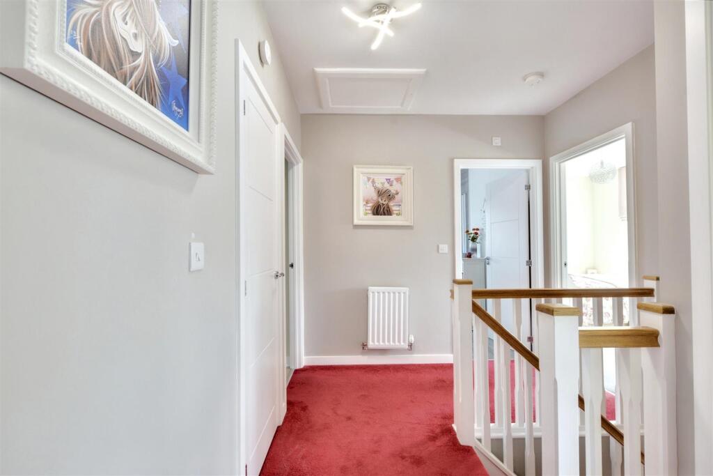 1st Floor Landing_4 copy.jpg