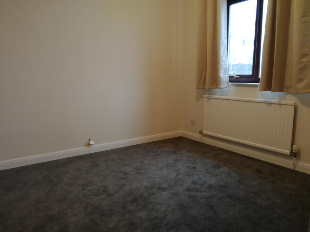 Bedrooms (2)