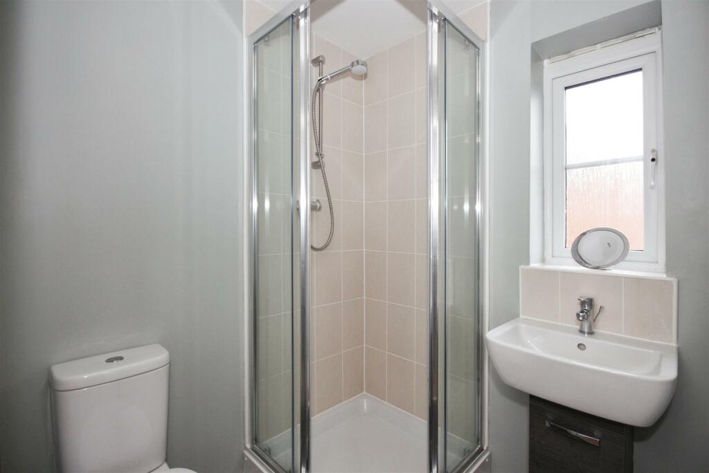 En Suite Shower Room