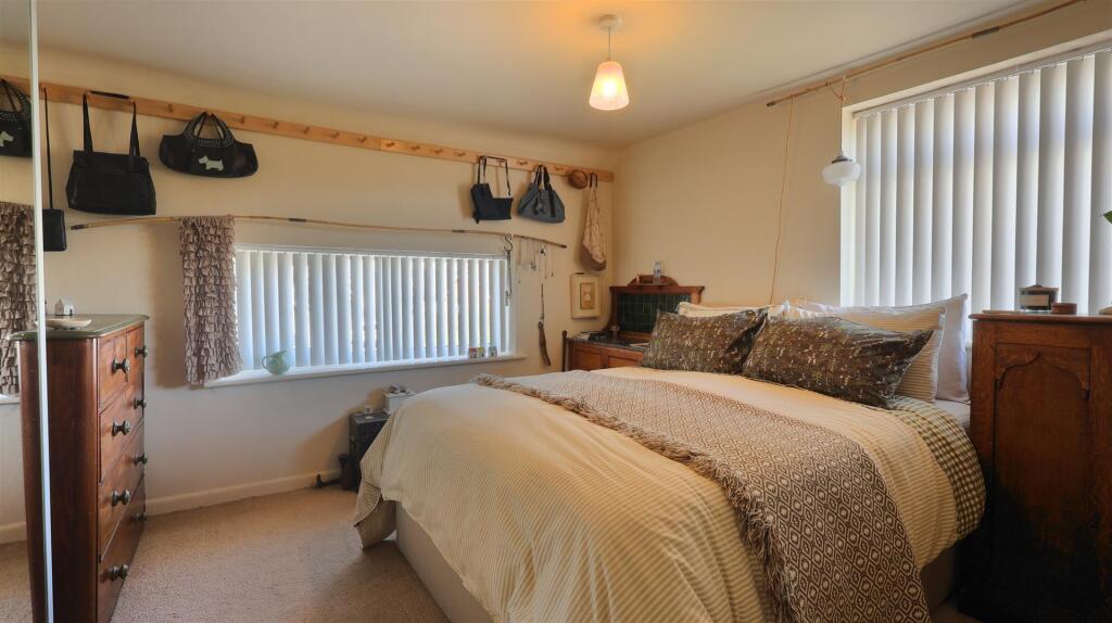 Stuart Crescent Bedroom