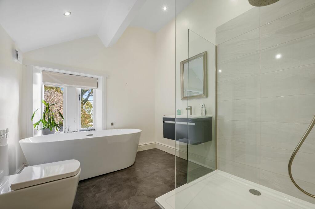 En-Suite to Master