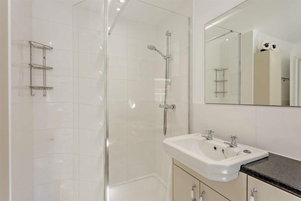 8644628-interior07-8