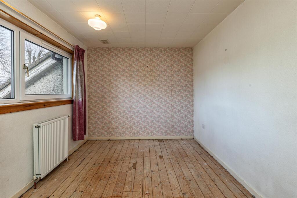 14 Eastfield Road Selkirk 22.JPG
