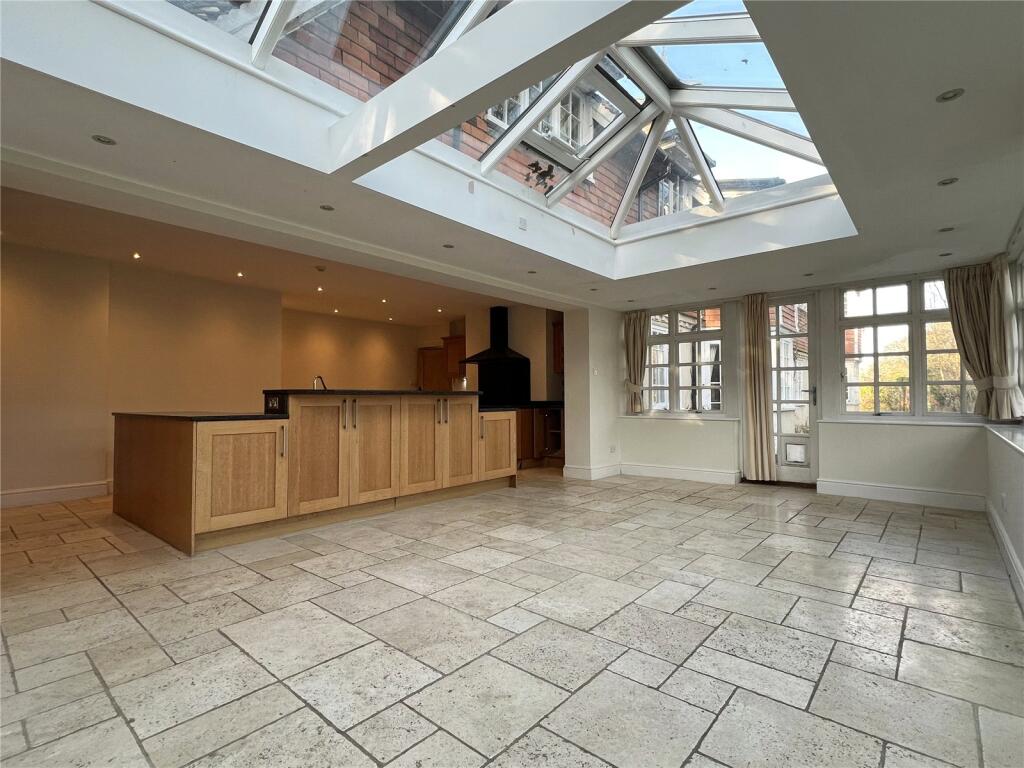 Kitchen/Orangery