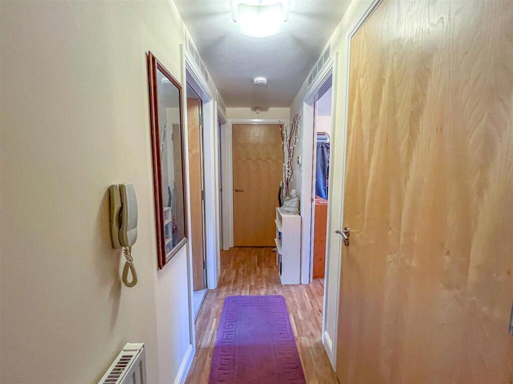 Weaver Gardens - Image.jpg