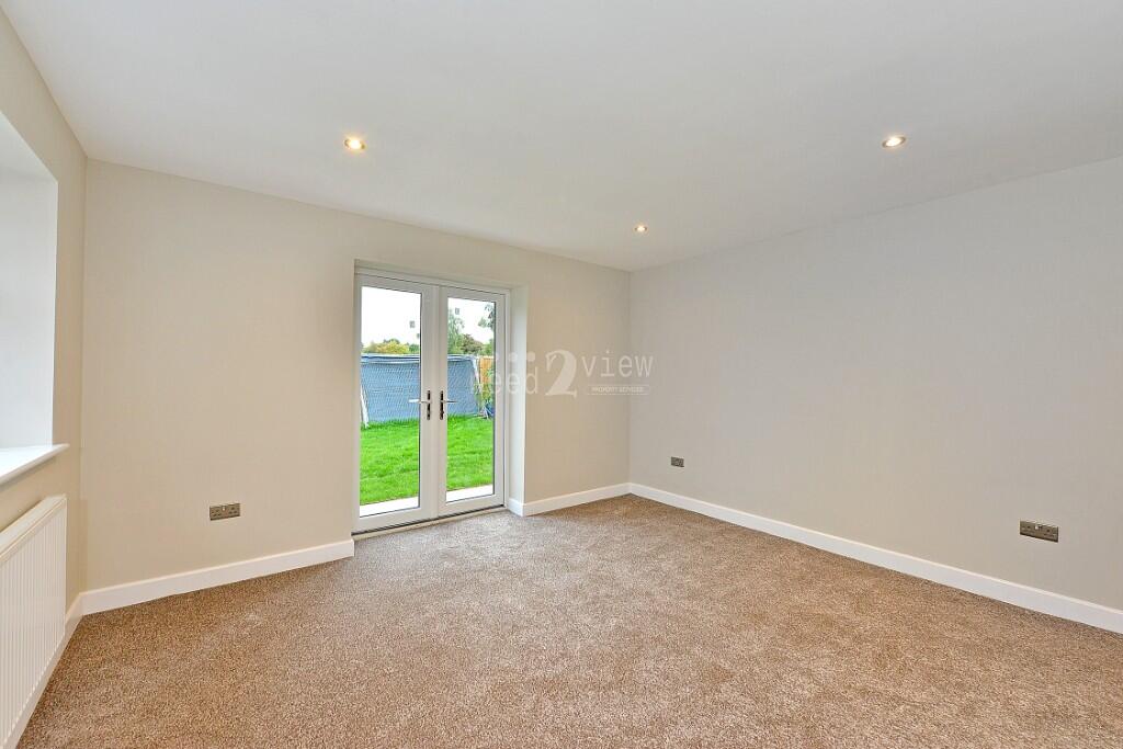 Roberts Lane, Hucknall, Nottingham, Nottinghamshire, NG15