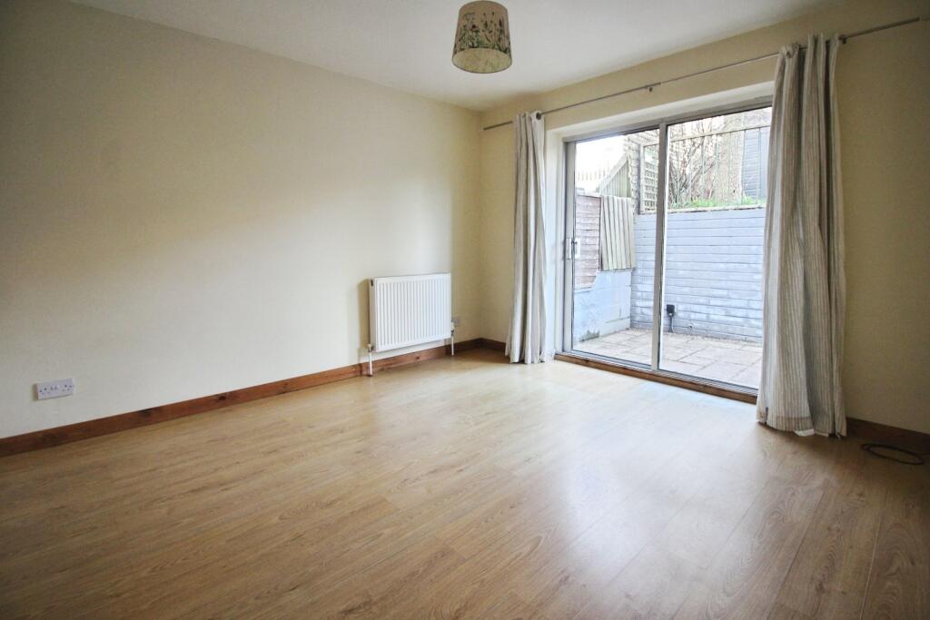 Dining Room/Bedroom