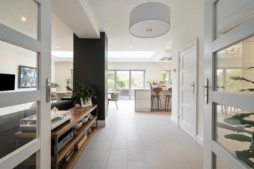 210 St. Bernards Road_14.jpg