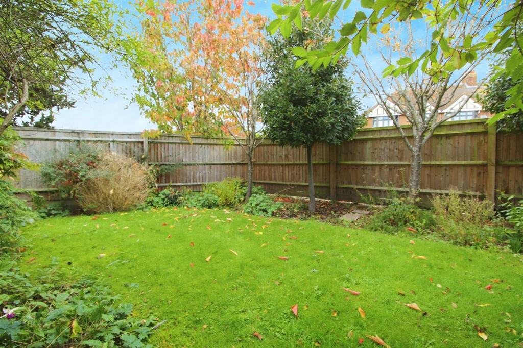 garden 203.jpeg