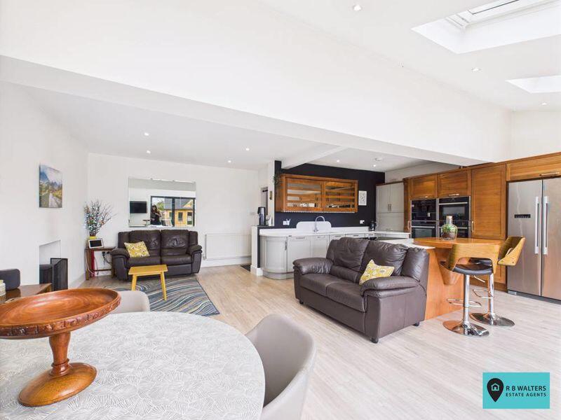 Kitchen/Diner/Family Room