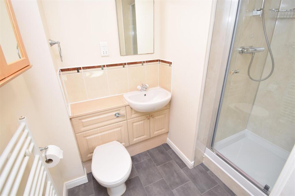 BEDROOM ONE EN-SUITE SHOWER ROOM.JPG