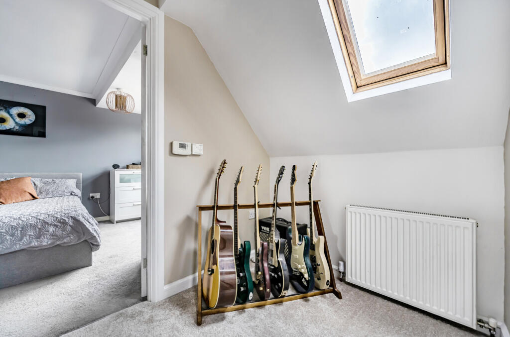 1340800968a4987088219