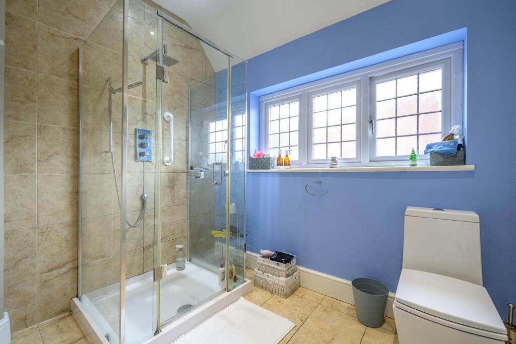 Shower Room 1
