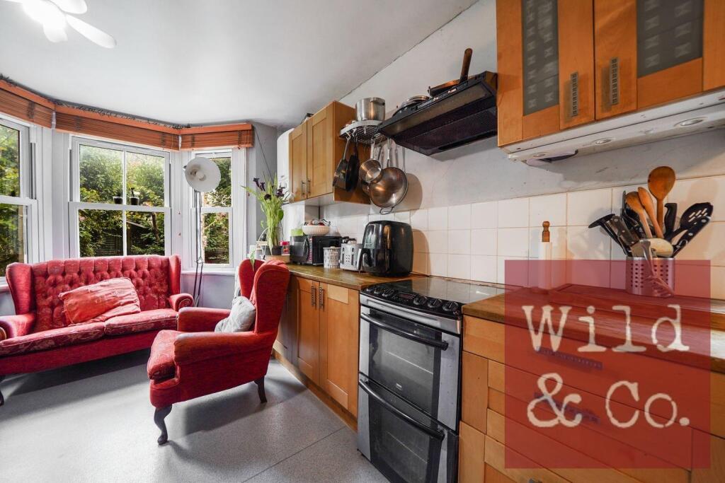 Mildenhall Road - e0DShOGkINEdMozh12ij.jpg