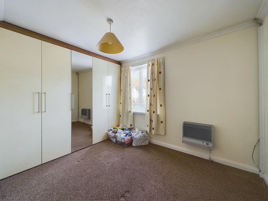 CAM02089G0-PR0356...