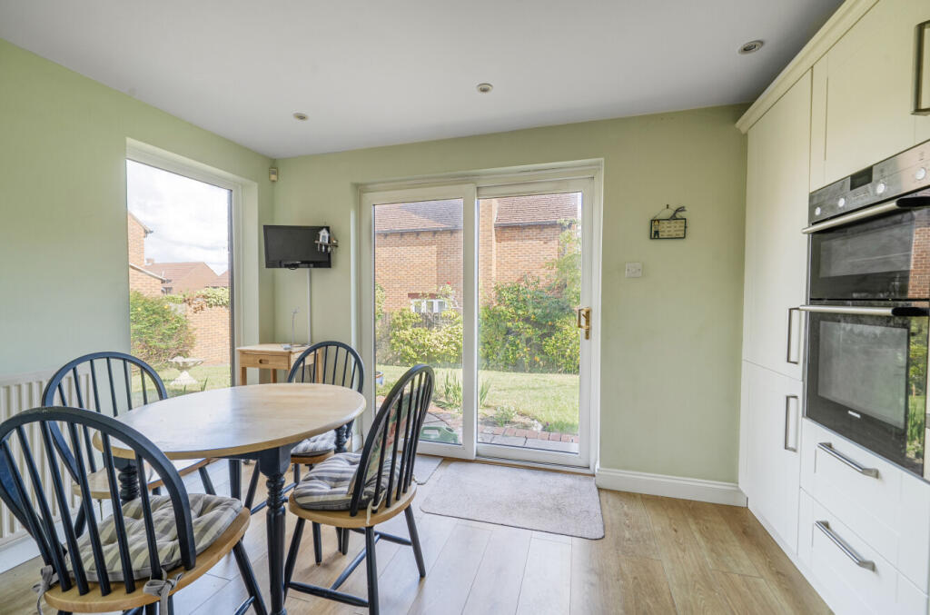 1350195-15-68c042...