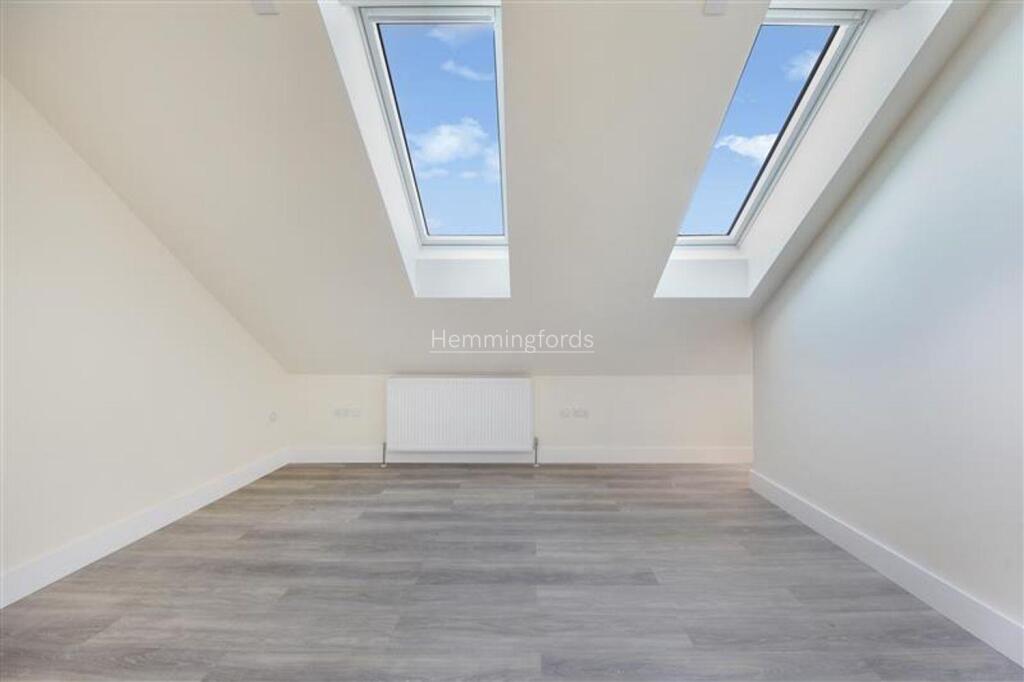 Flat 10, 54 Gray's Inn Road - WBn9bIzRCpso2UB8wql8