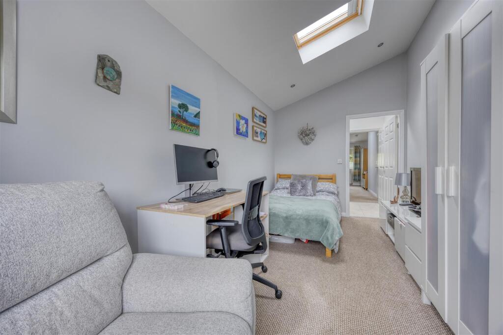 31_CRAWFORD_AVE_LENZIE_020.JPEG